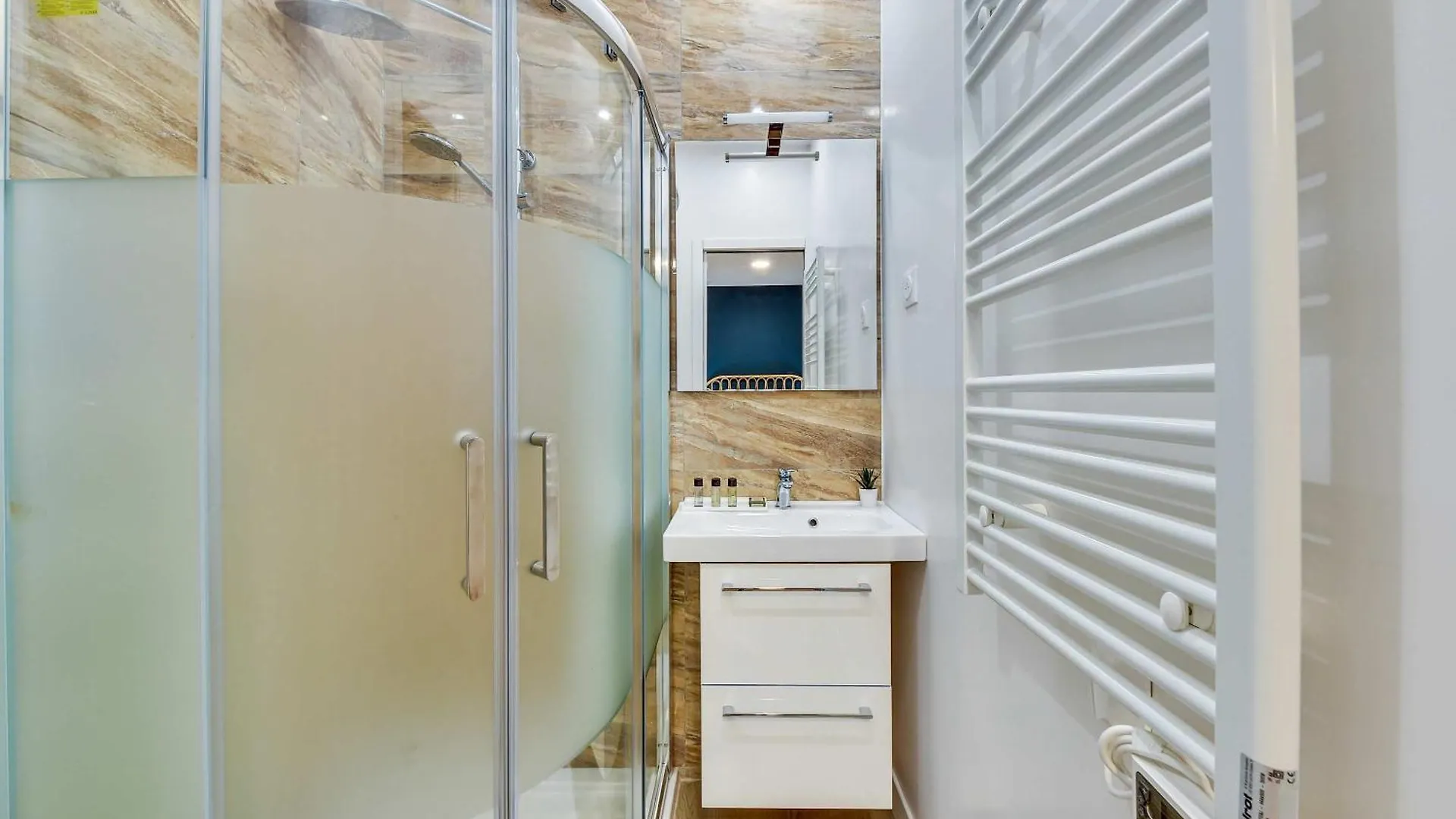 Modern Studio -Trocadero Paris France